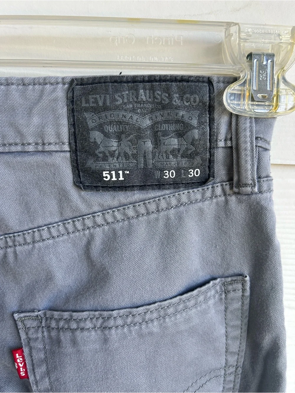 Levi's Men's Slim Jeans in Gray with Red Tab 30x30